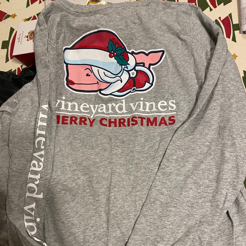 Women’s vineyard vines L T-shirt